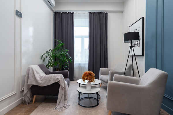 room KM-4